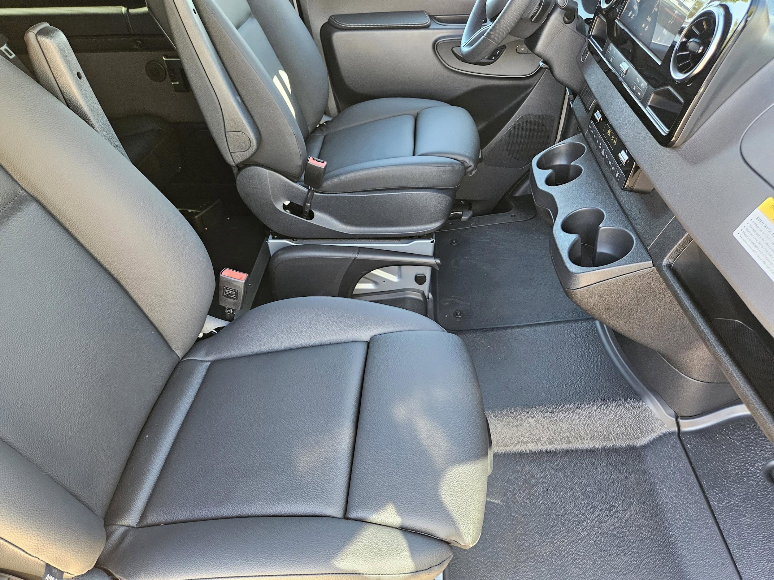2025 Mercedes-Benz Sprinter Passenger Van Base - Photo 10