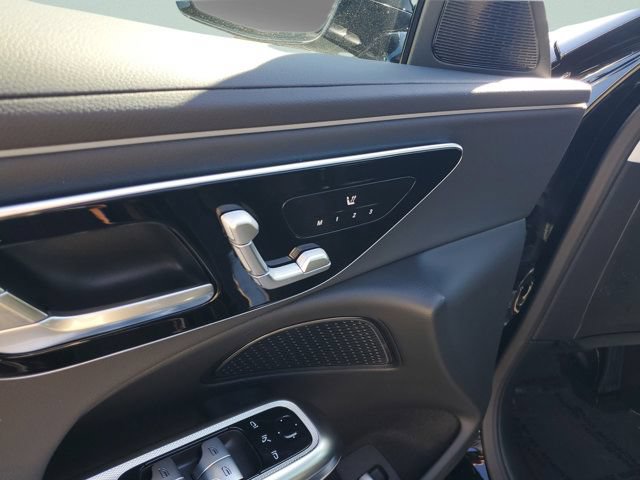 2026 Mercedes-Benz E-Class E350 - Photo 26