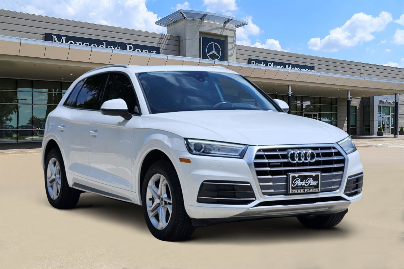 Used 2018 Audi Q5 Premium with VIN WA1ANAFY6J2182750 for sale in Fort Worth, TX