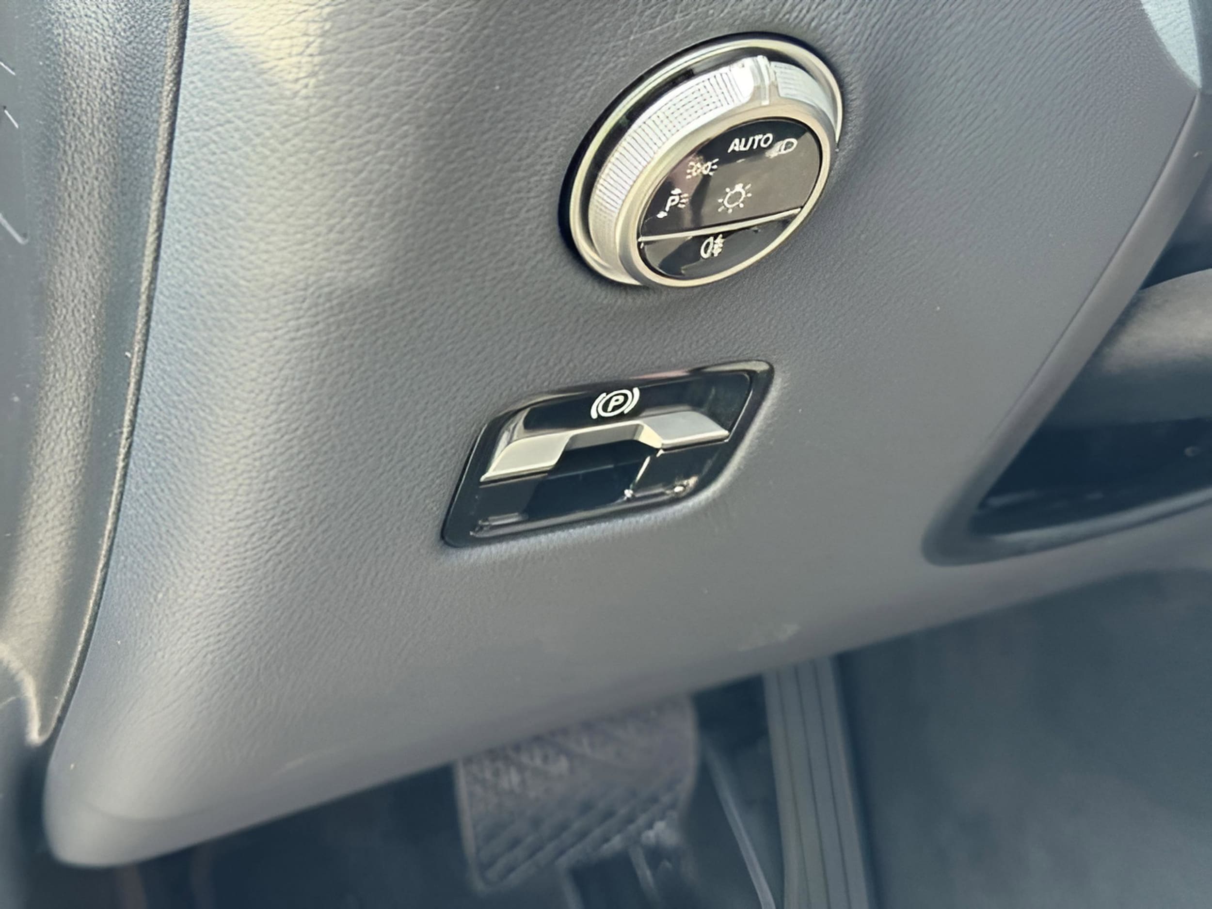 2025 Mercedes-Benz GLC Base - Photo 20