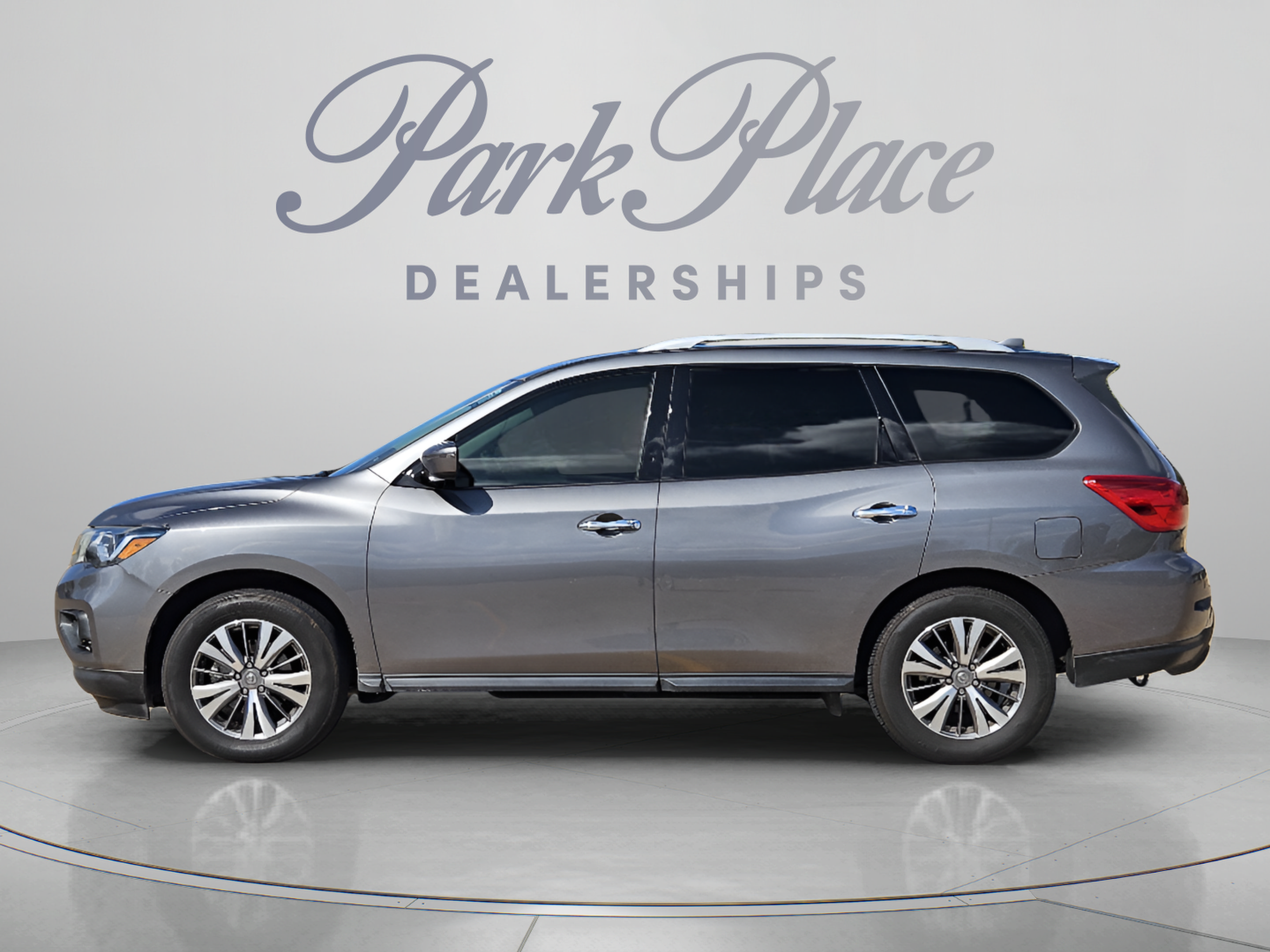 Used 2019 Nissan Pathfinder SV with VIN 5N1DR2MN9KC620965 for sale in Fort Worth, TX