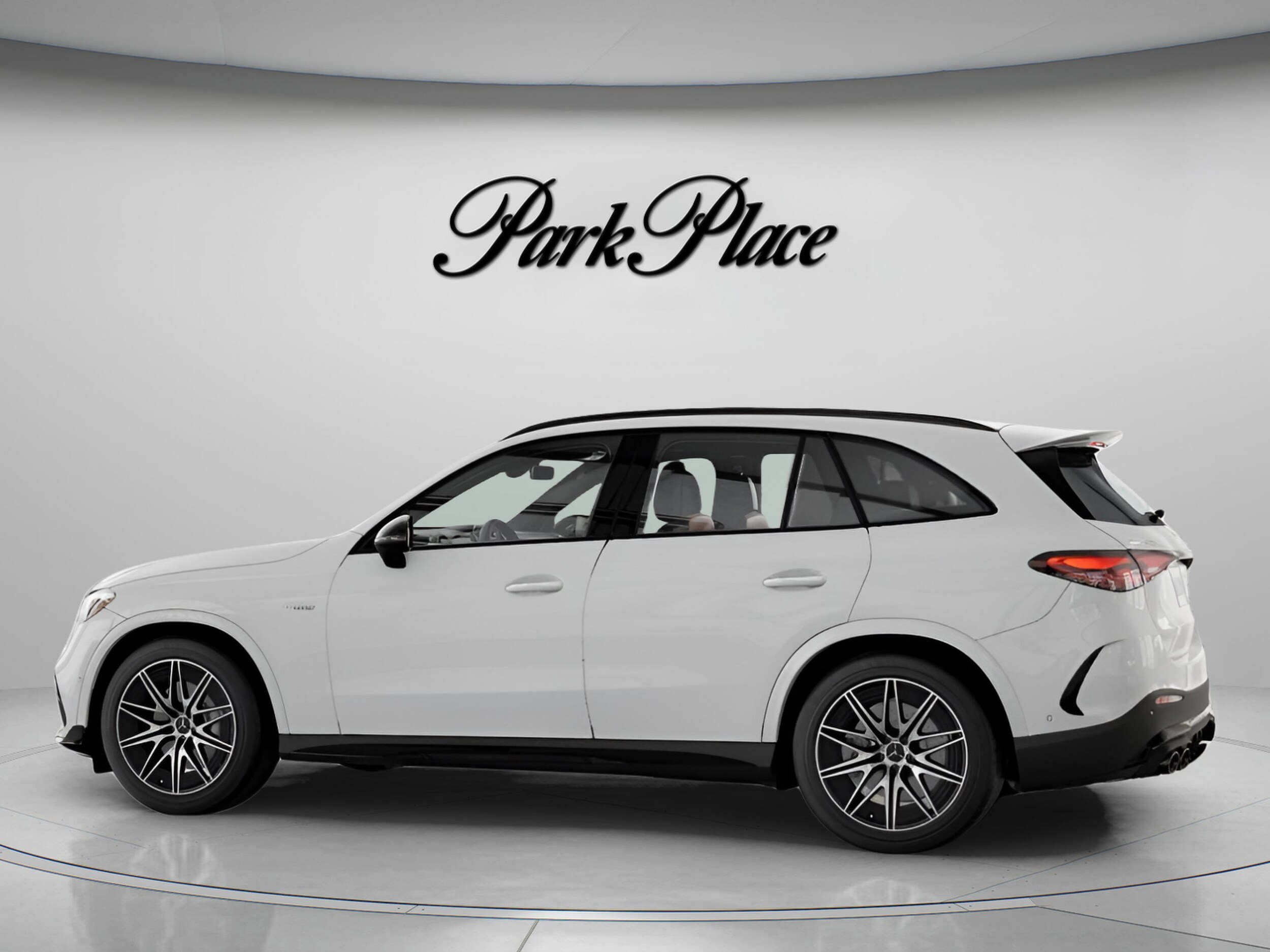 2026 Mercedes-Benz GLC AMG GLC43 - Photo 10