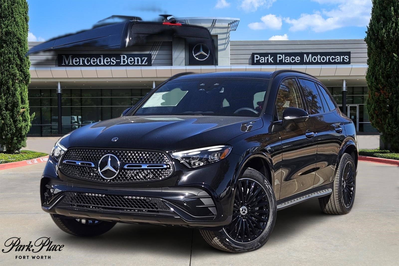 2026 Mercedes-Benz GLC Base's photo