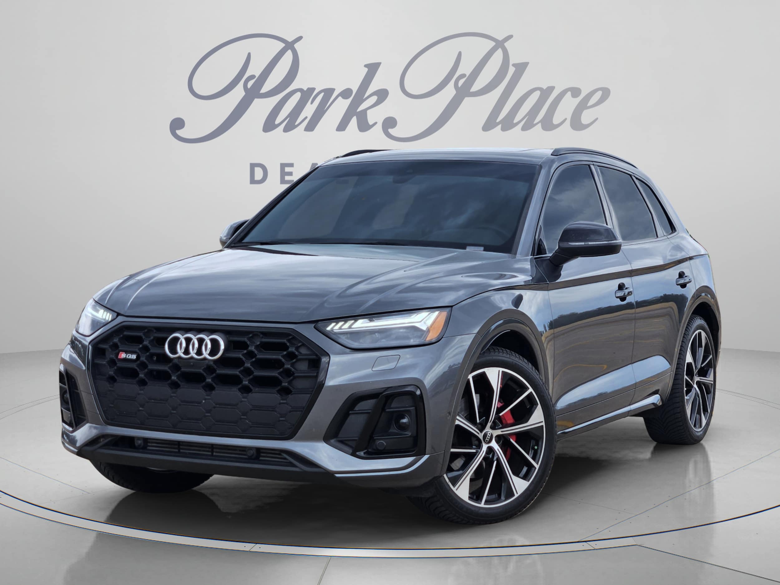 2024 Audi SQ5 Prestige