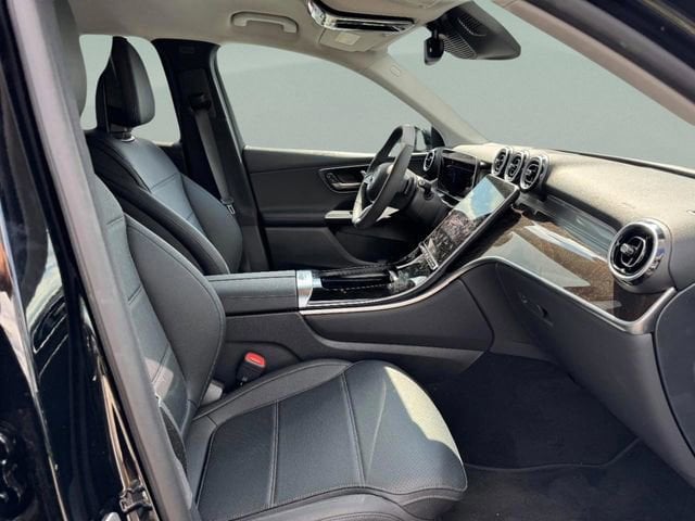 2025 Mercedes-Benz GLC Base - Photo 12