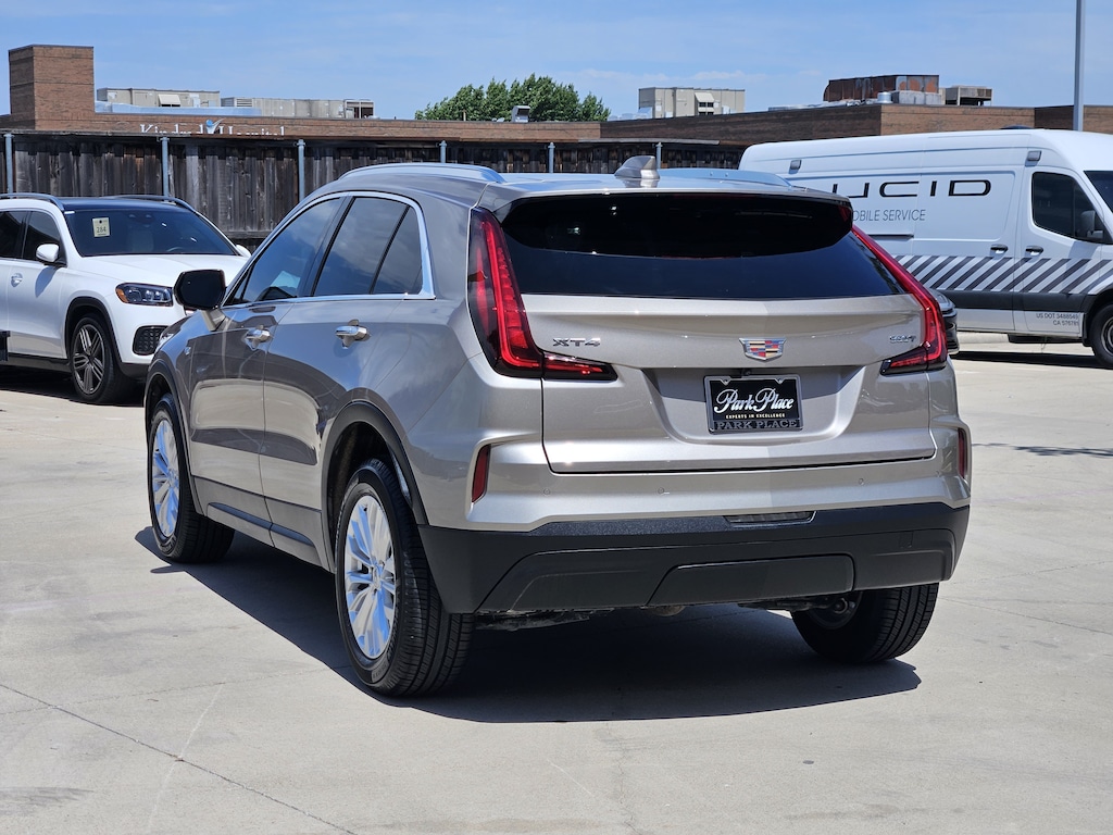 Used 2024 CADILLAC XT4 Luxury SUV