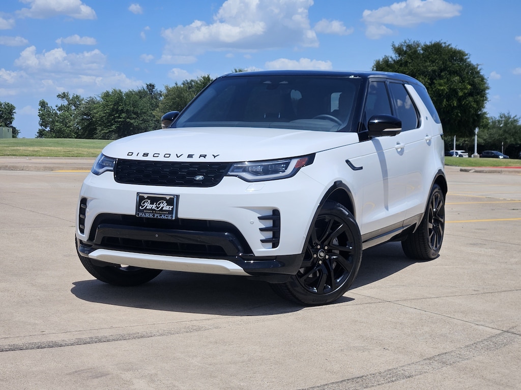 Used 2024 Land Rover Discovery P300 Dynamic SE SUV