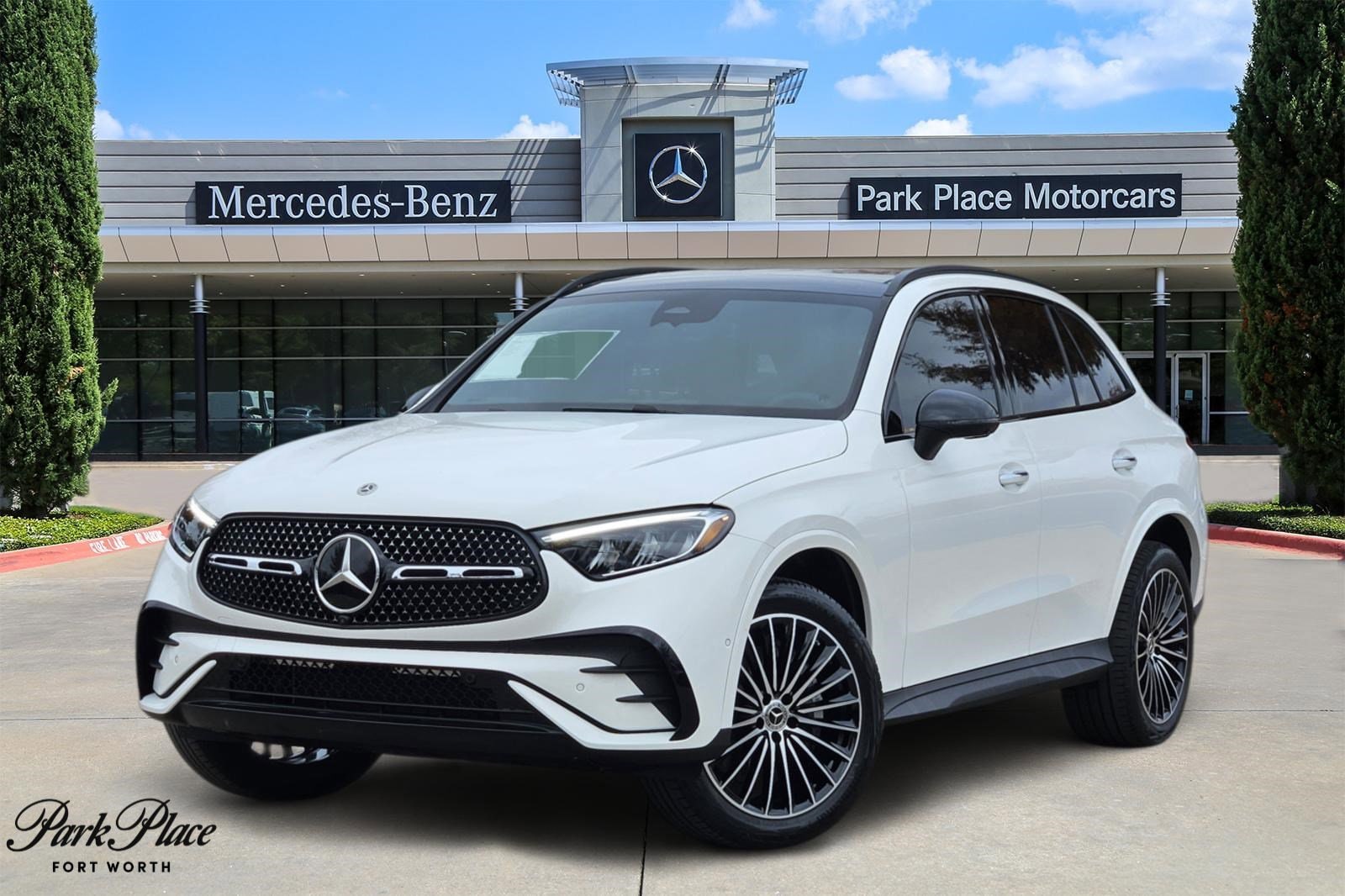 2026 Mercedes-Benz GLC Base's photo