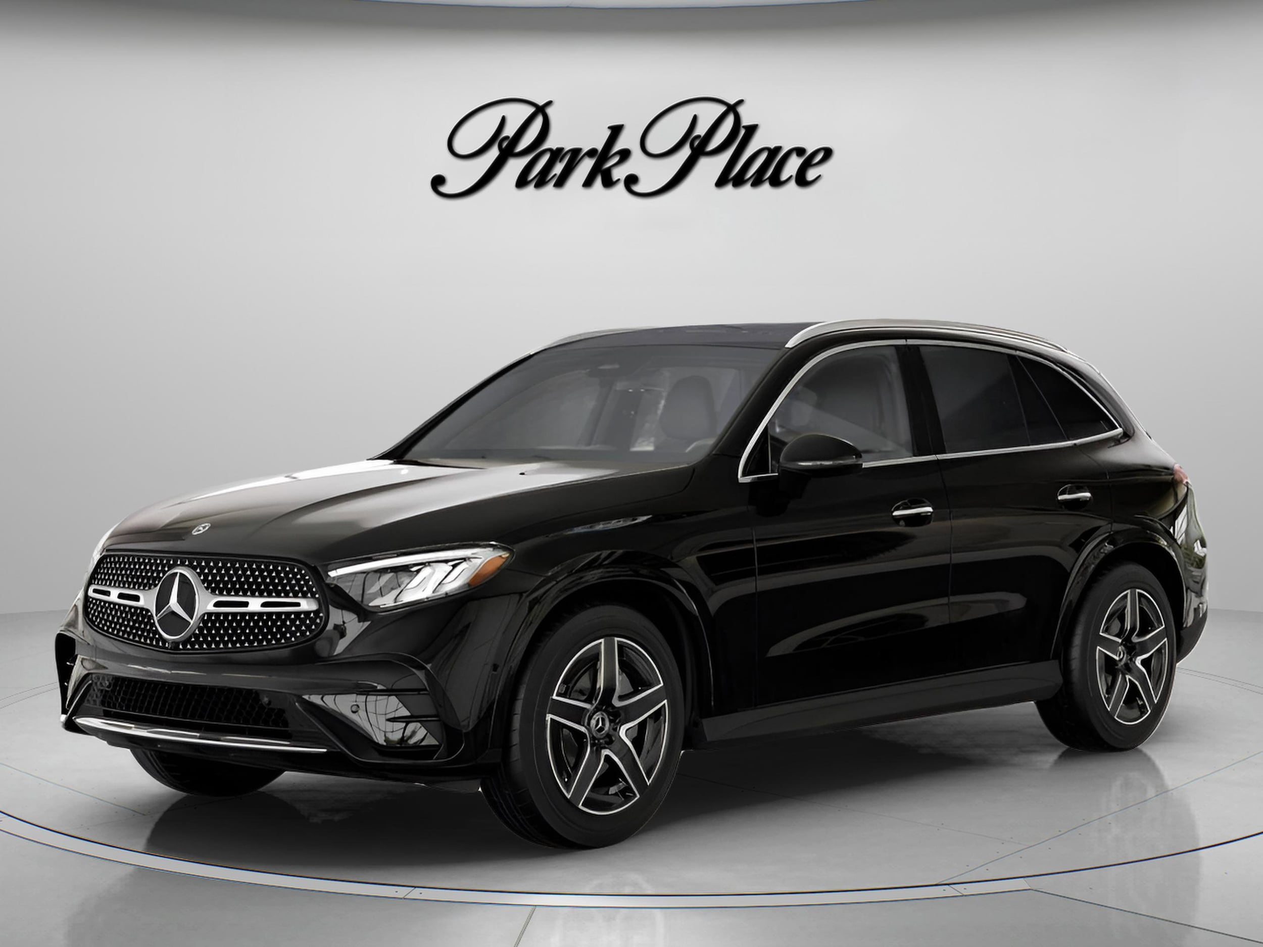 2026 Mercedes-Benz GLC GLC 300's photo