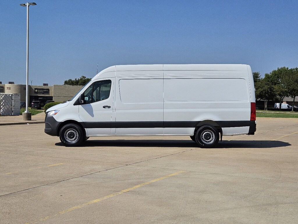 New 2025 Mercedes-Benz Sprinter 2500 High Roof 4-Cyl Diesel HO Van Cargo Van