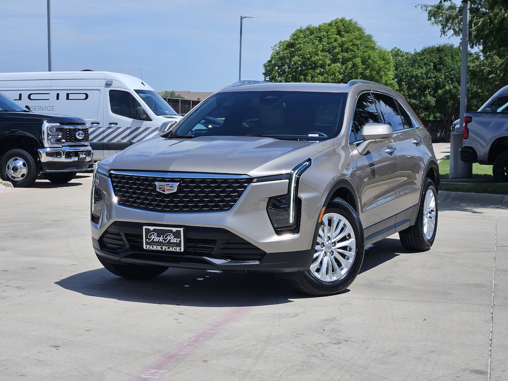 Used 2024 CADILLAC XT4 Luxury SUV