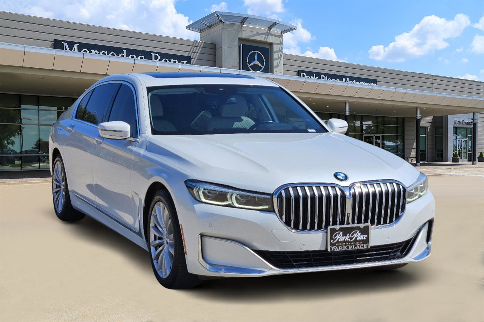 Used 2020 BMW 7 Series 740i with VIN WBA7T2C01LGL17419 for sale in Fort Worth, TX