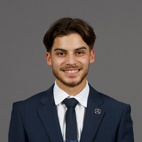 Staff member Alex Rodriguez from ID_c2a6b1