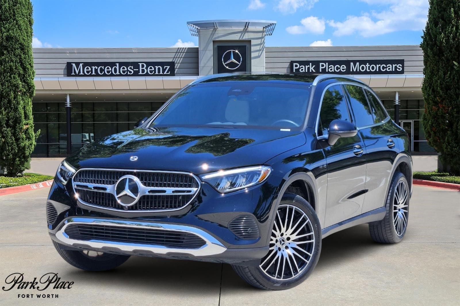 2025 Mercedes-Benz GLC