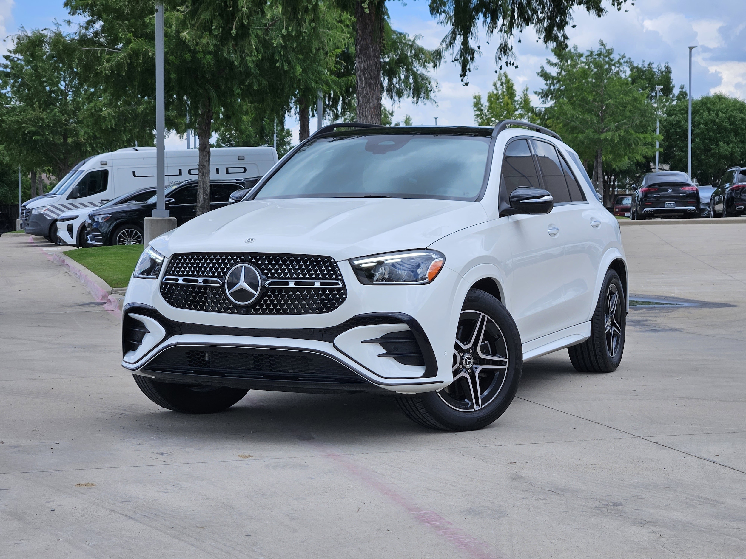 2026 Mercedes-Benz GLE GLE 350 4MATIC's photo