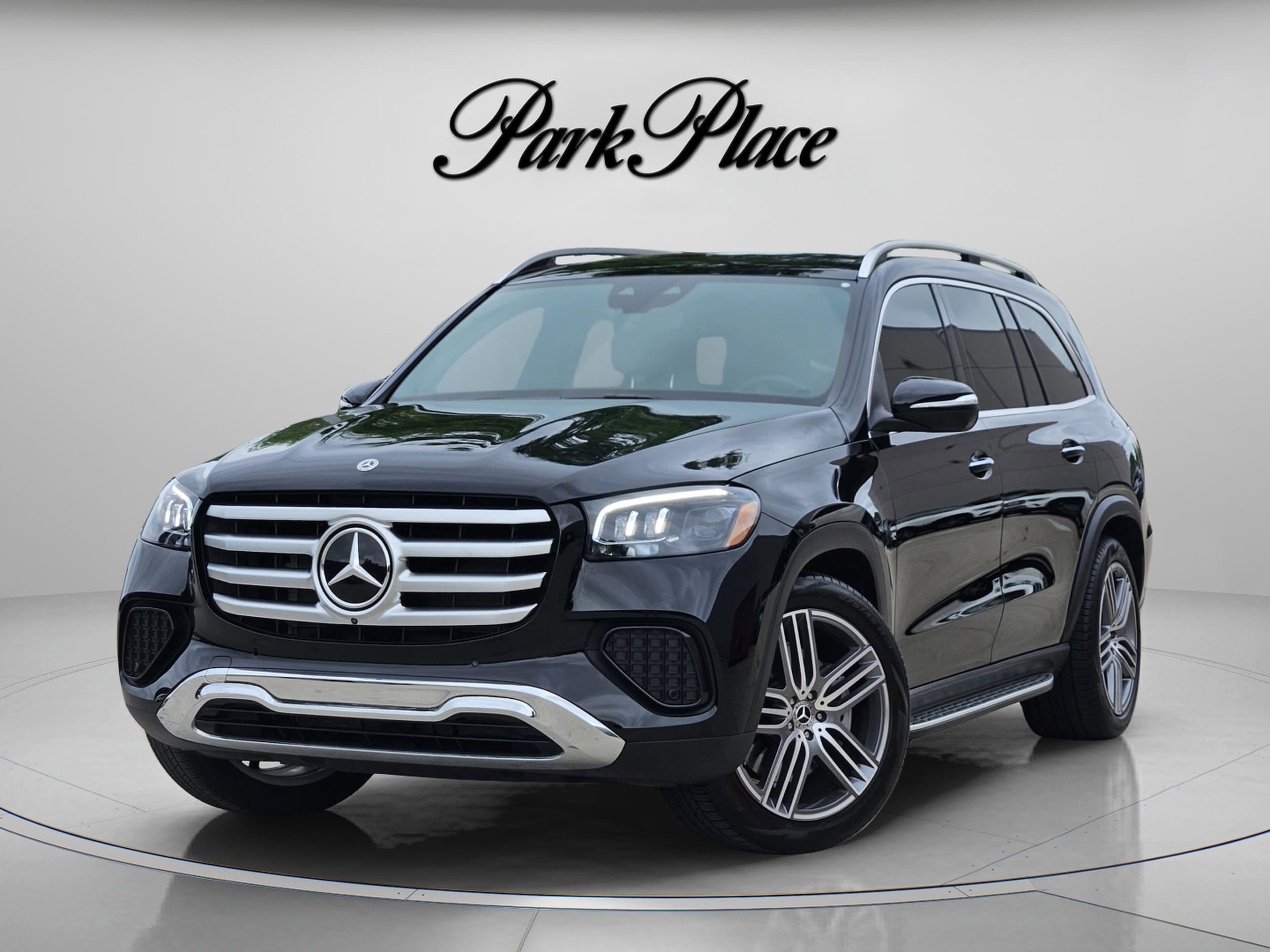 2026 Mercedes-Benz GLS GLS 450 4MATIC's photo