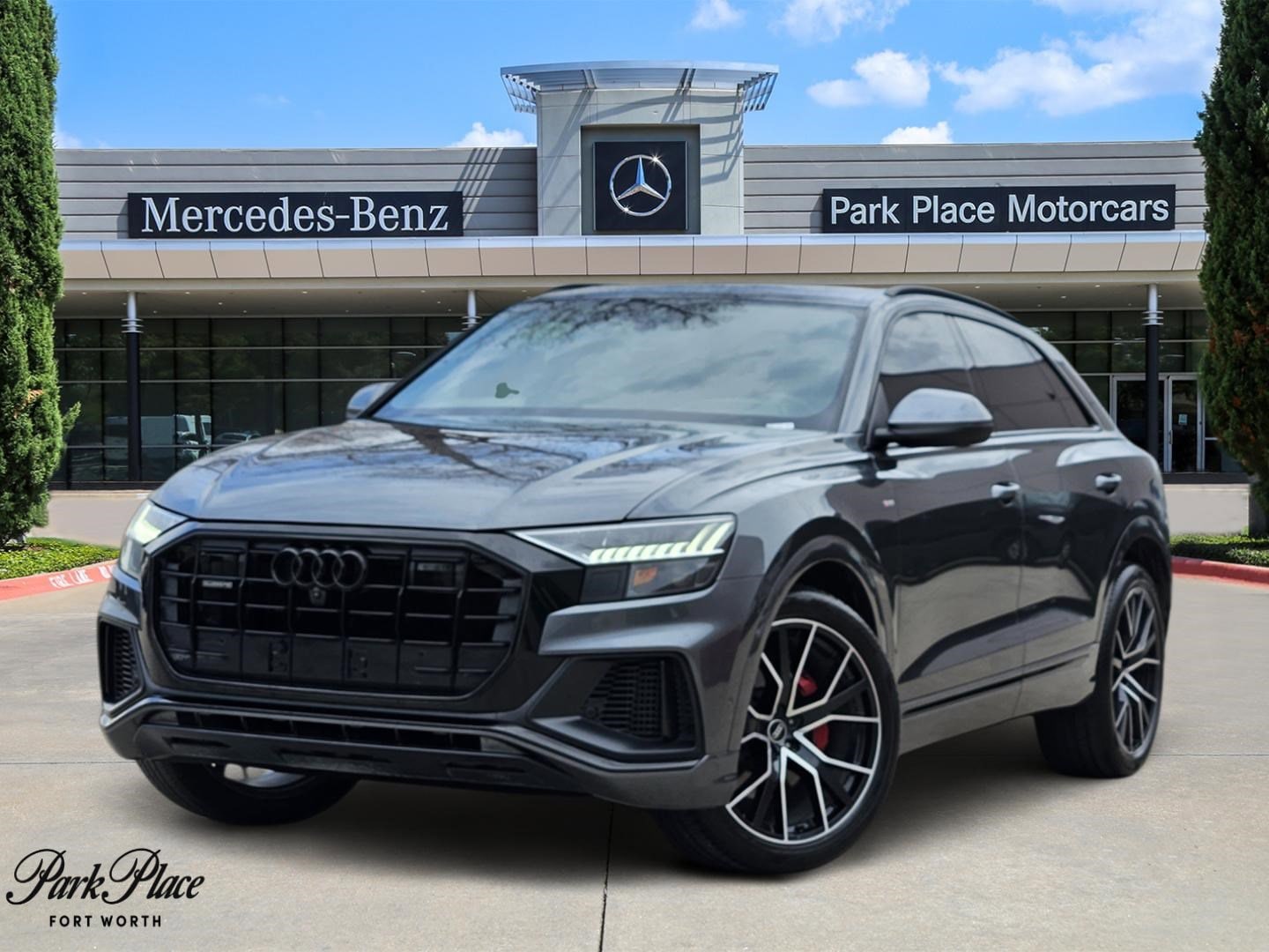 2022 Audi Q8 Prestige's photo