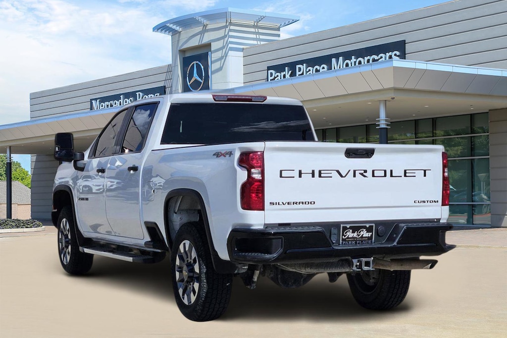 Used 2022 Chevrolet Silverado 2500 HD Custom Truck Crew Cab