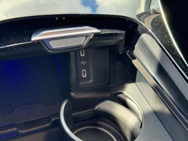 2025 Mercedes-Benz GLC Base - Photo 31