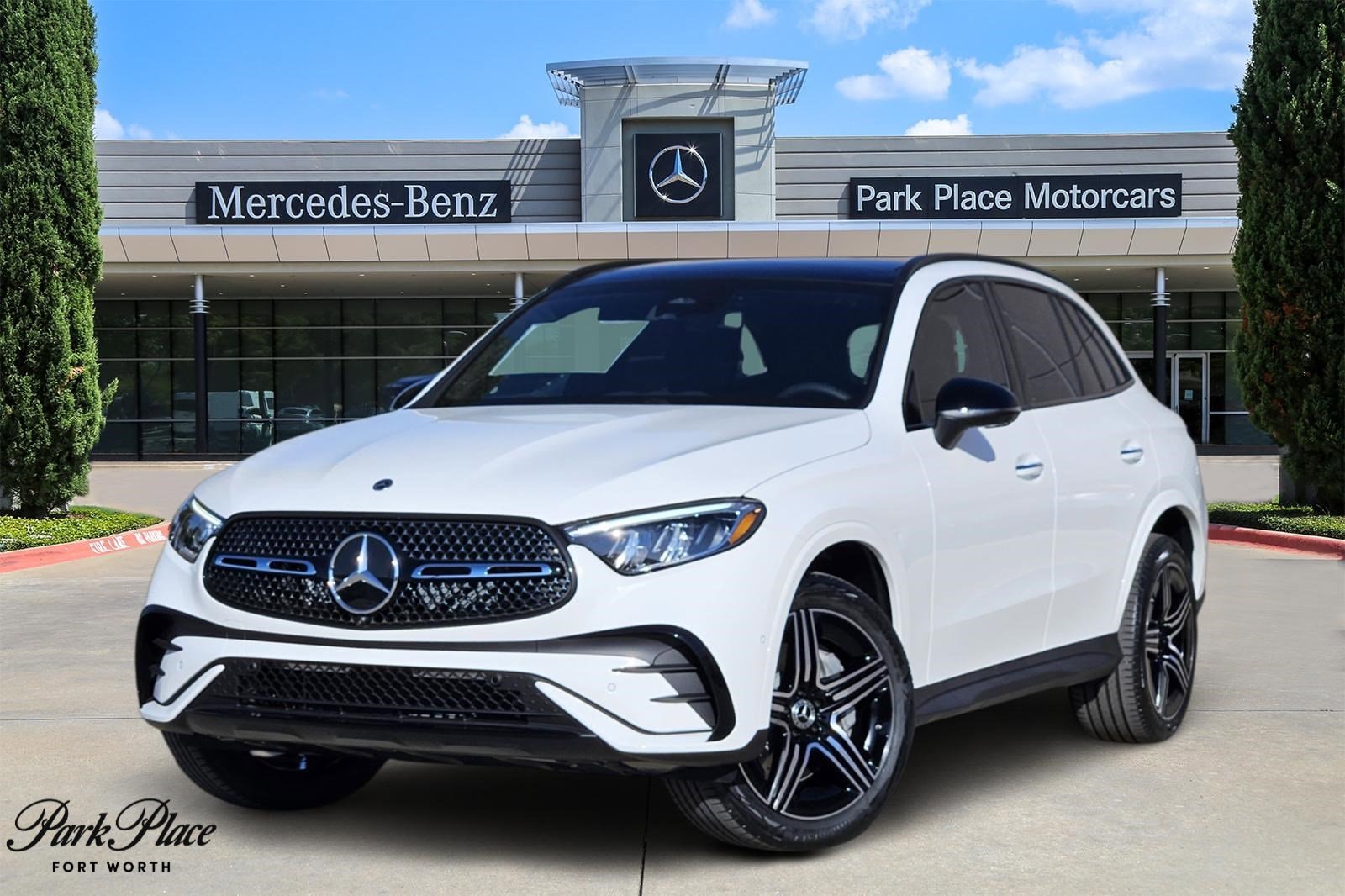2026 Mercedes-Benz GLC Base's photo