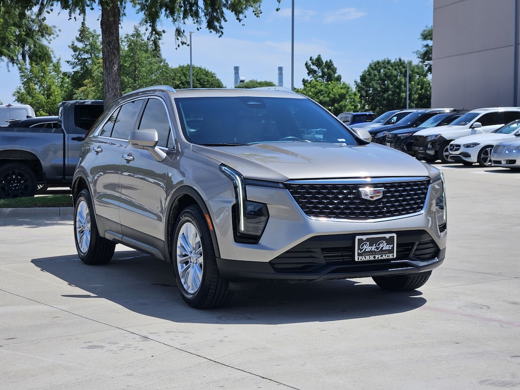 Used 2024 CADILLAC XT4 Luxury SUV