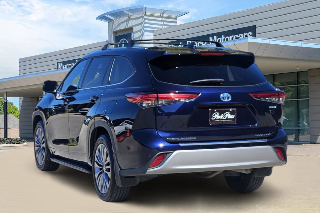 Used 2021 Toyota Highlander Hybrid Platinum SUV