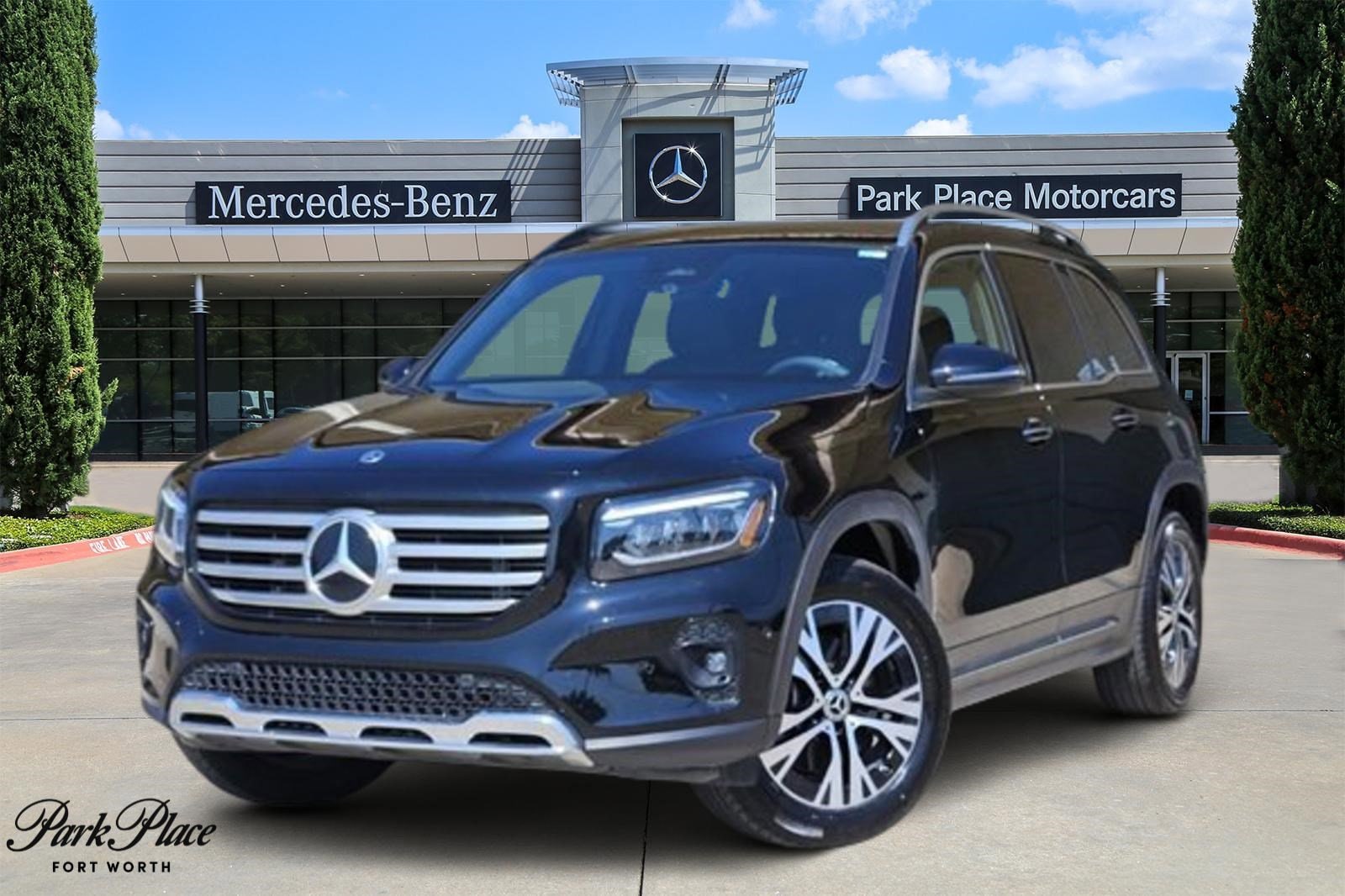 2024 Mercedes-Benz GLB Base's photo