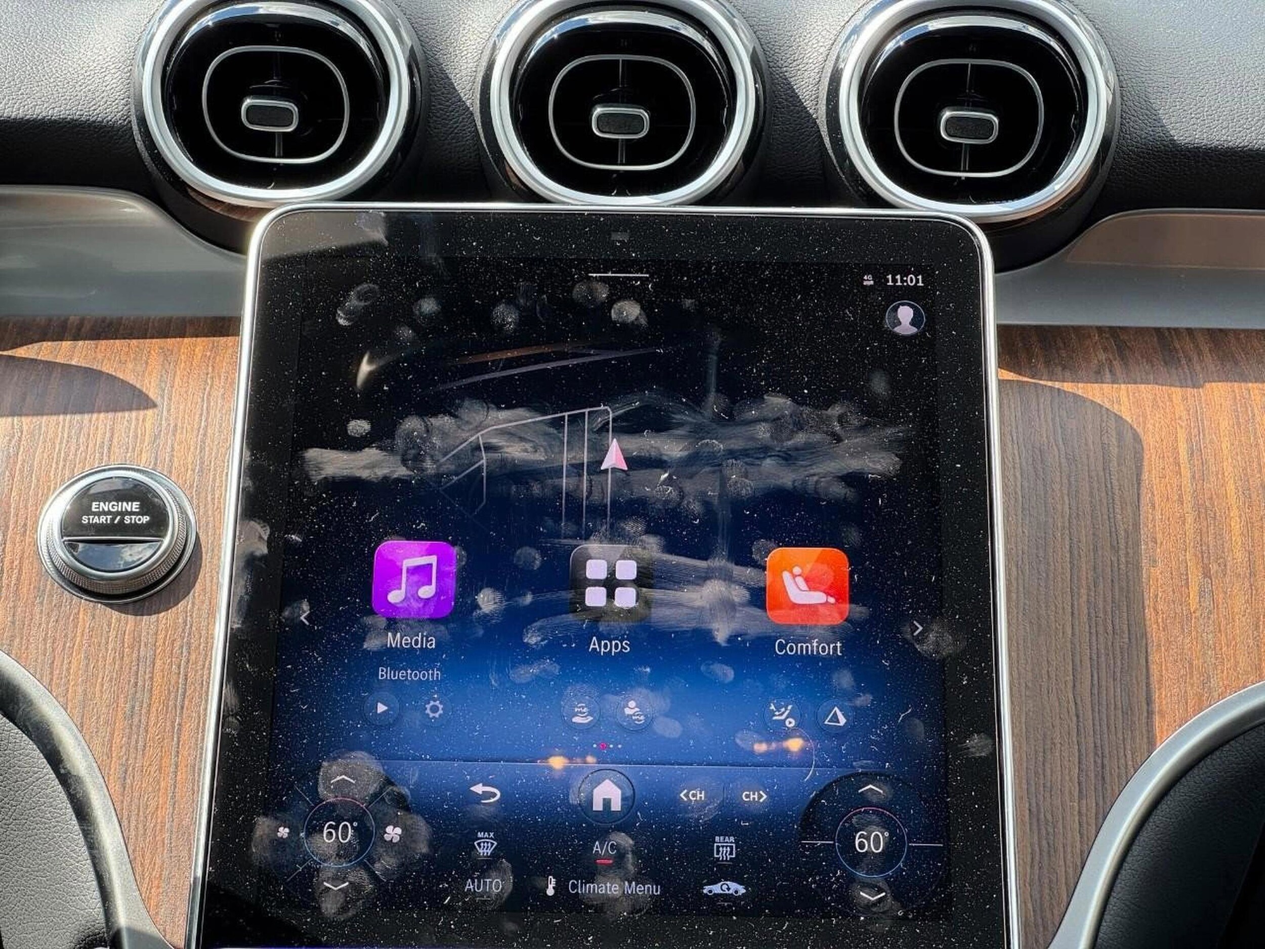 2025 Mercedes-Benz GLC Base - Photo 16