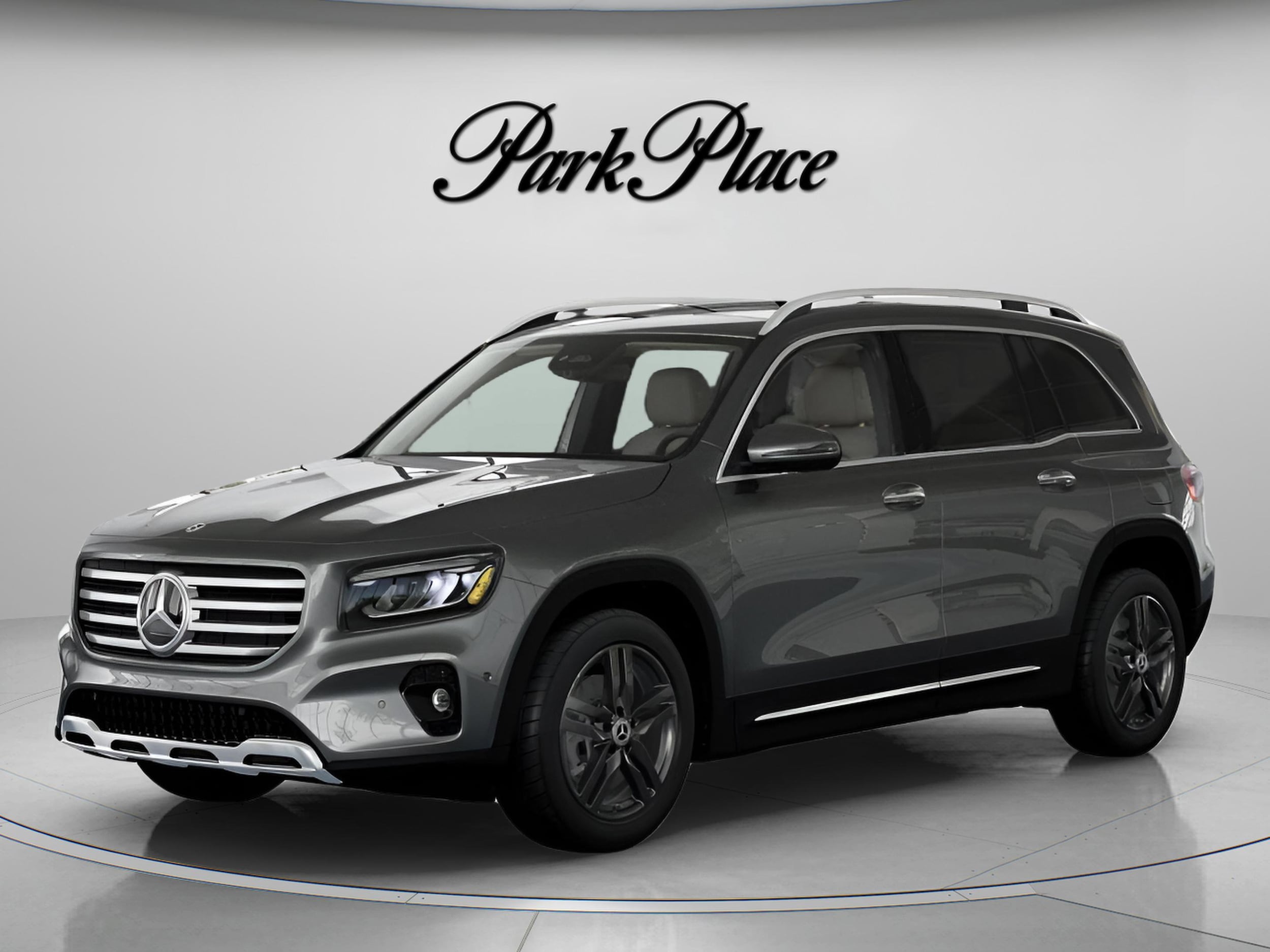 2026 Mercedes-Benz GLB GLB 250 4MATIC's photo