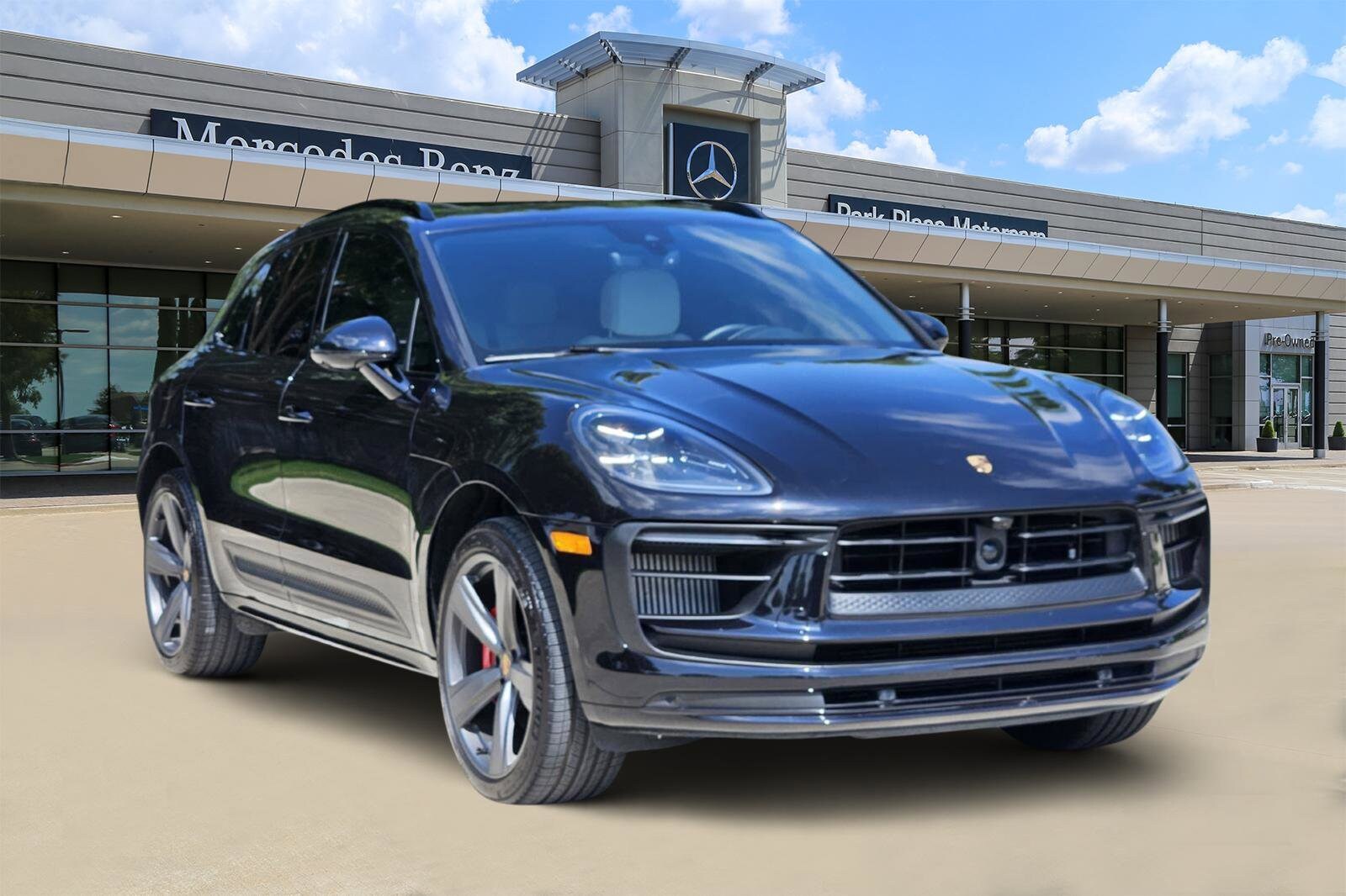 Used 2024 Porsche Macan S with VIN WP1AG2A54RLB39158 for sale in Fort Worth, TX