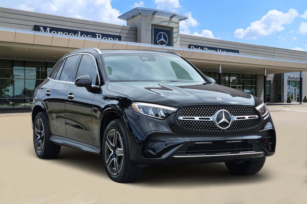 New 2026 Mercedes-Benz GLC 300  SUV