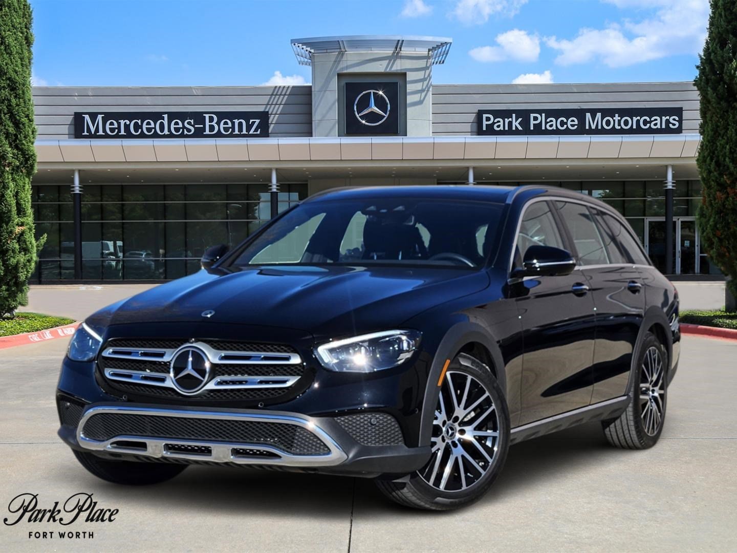 2023 Mercedes-Benz E-Class E450 All-Terrain's photo