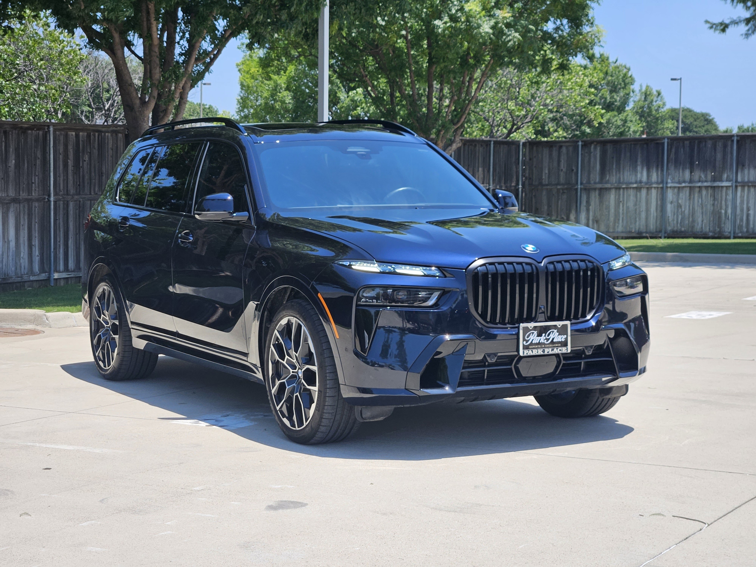 Used 2024 BMW X7 40i with VIN 5UX23EM05R9S64894 for sale in Fort Worth, TX