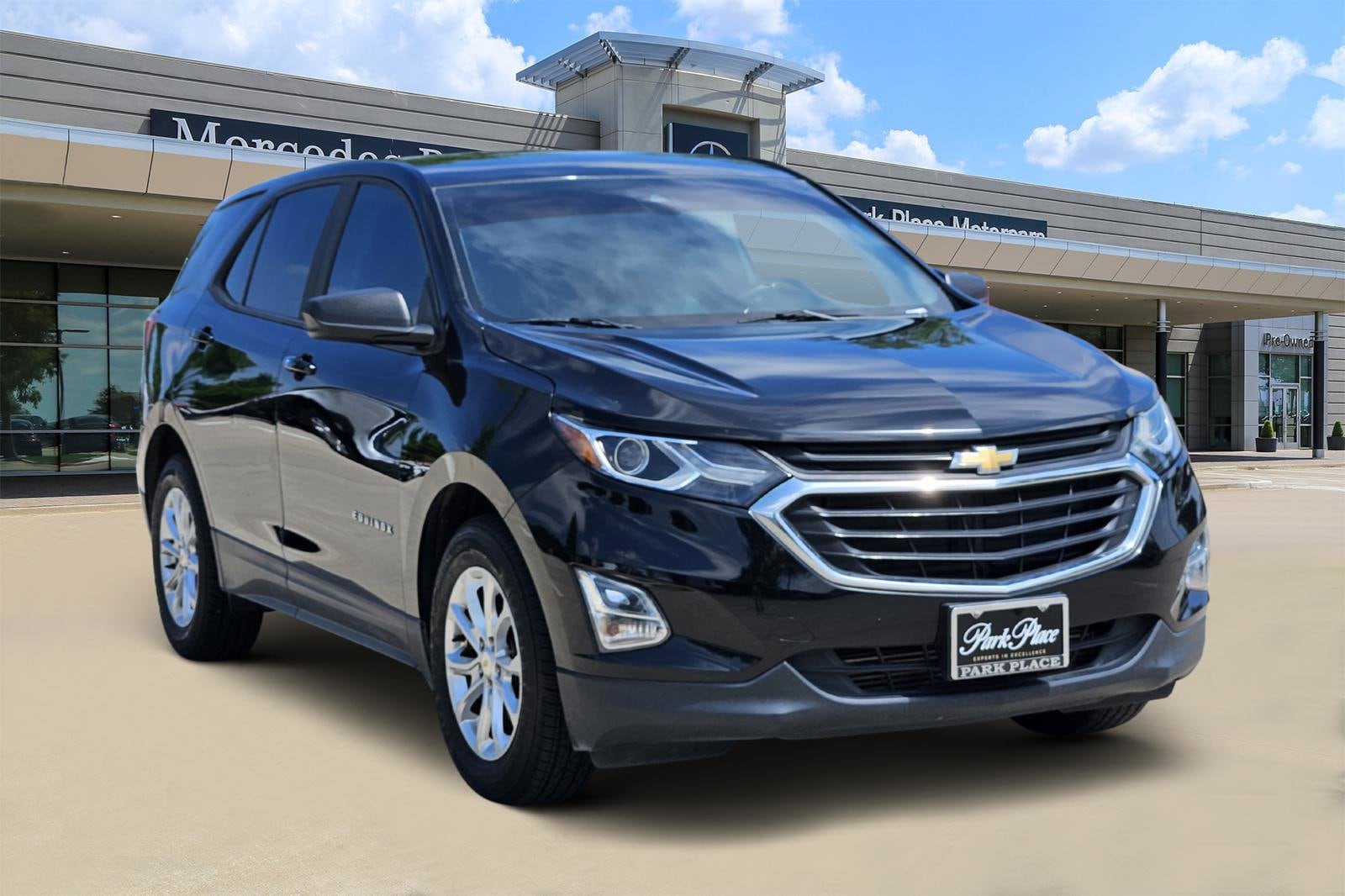 Used 2020 Chevrolet Equinox LS with VIN 2GNAXHEV1L6178067 for sale in Fort Worth, TX