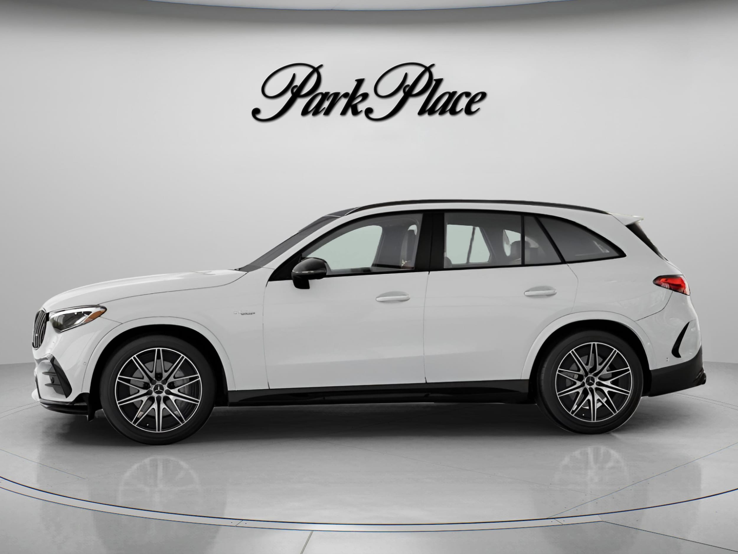 2026 Mercedes-Benz GLC AMG GLC43 - Photo 6