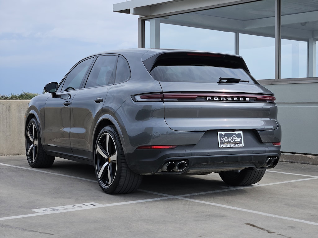 Certified 2024 Porsche Cayenne  4D Sport Utility
