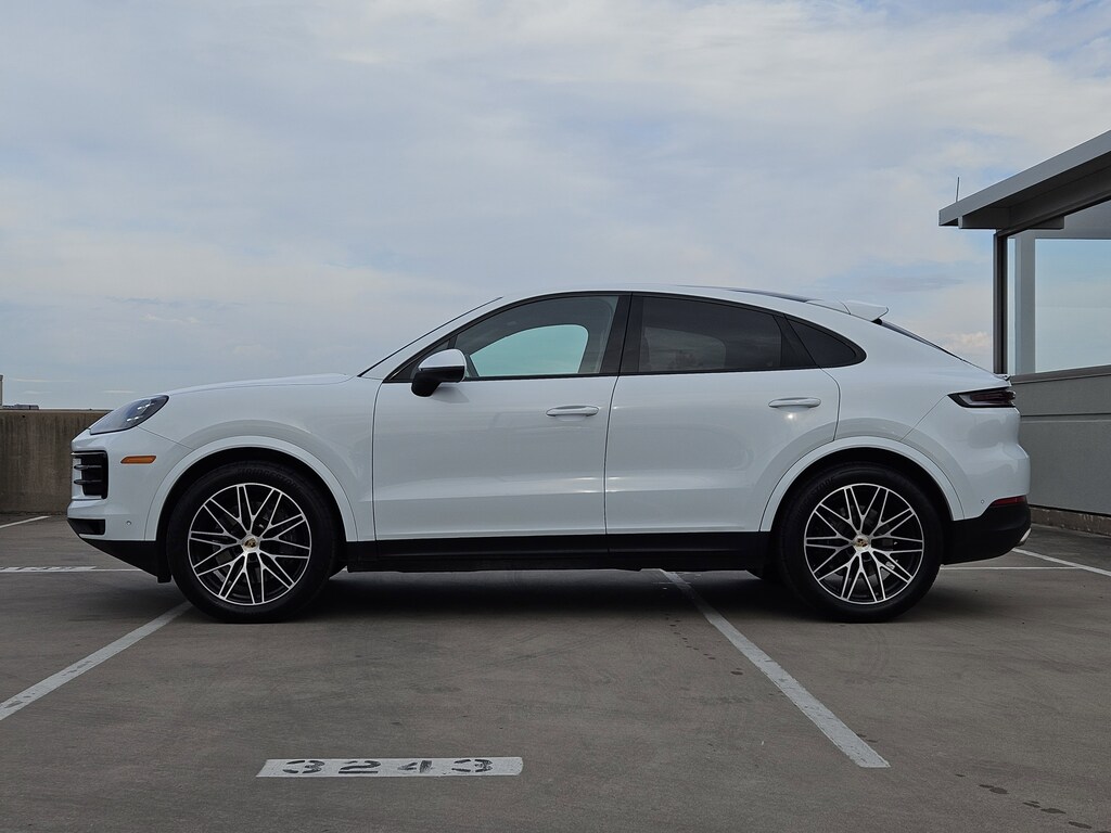 Certified 2024 Porsche Cayenne Coupe 4D Sport Utility