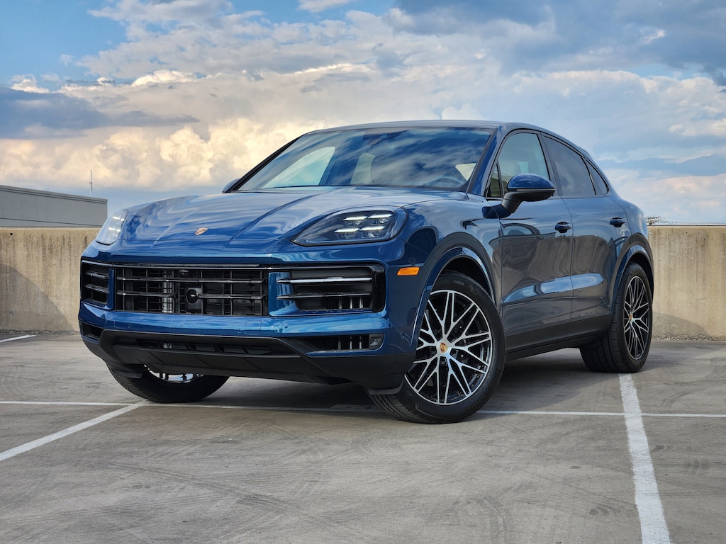 Certified 2025 Porsche Cayenne Coupe  4D Sport Utility