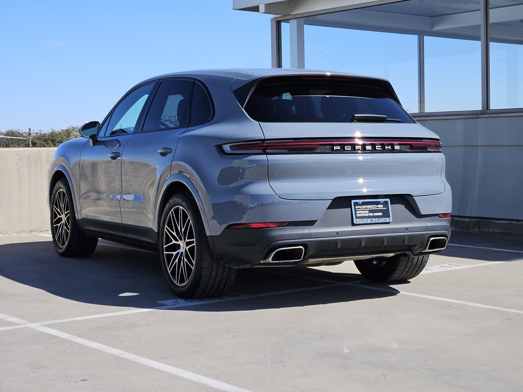Certified 2025 Porsche Cayenne 4D Sport Utility