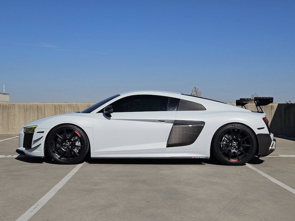 Used 2018 Audi R8 5.2 Plus 2D Coupe