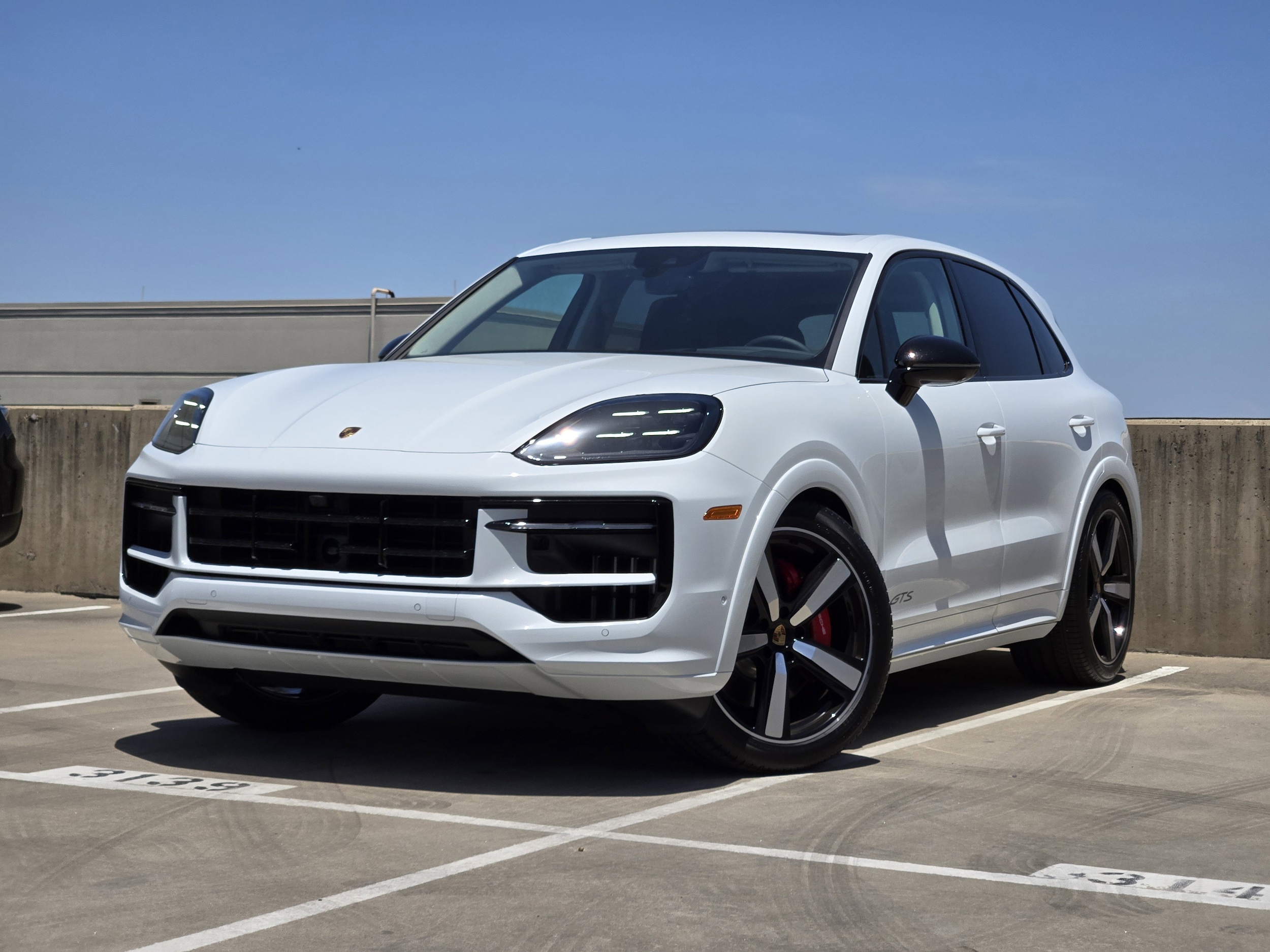 2025 Porsche Cayenne GTS