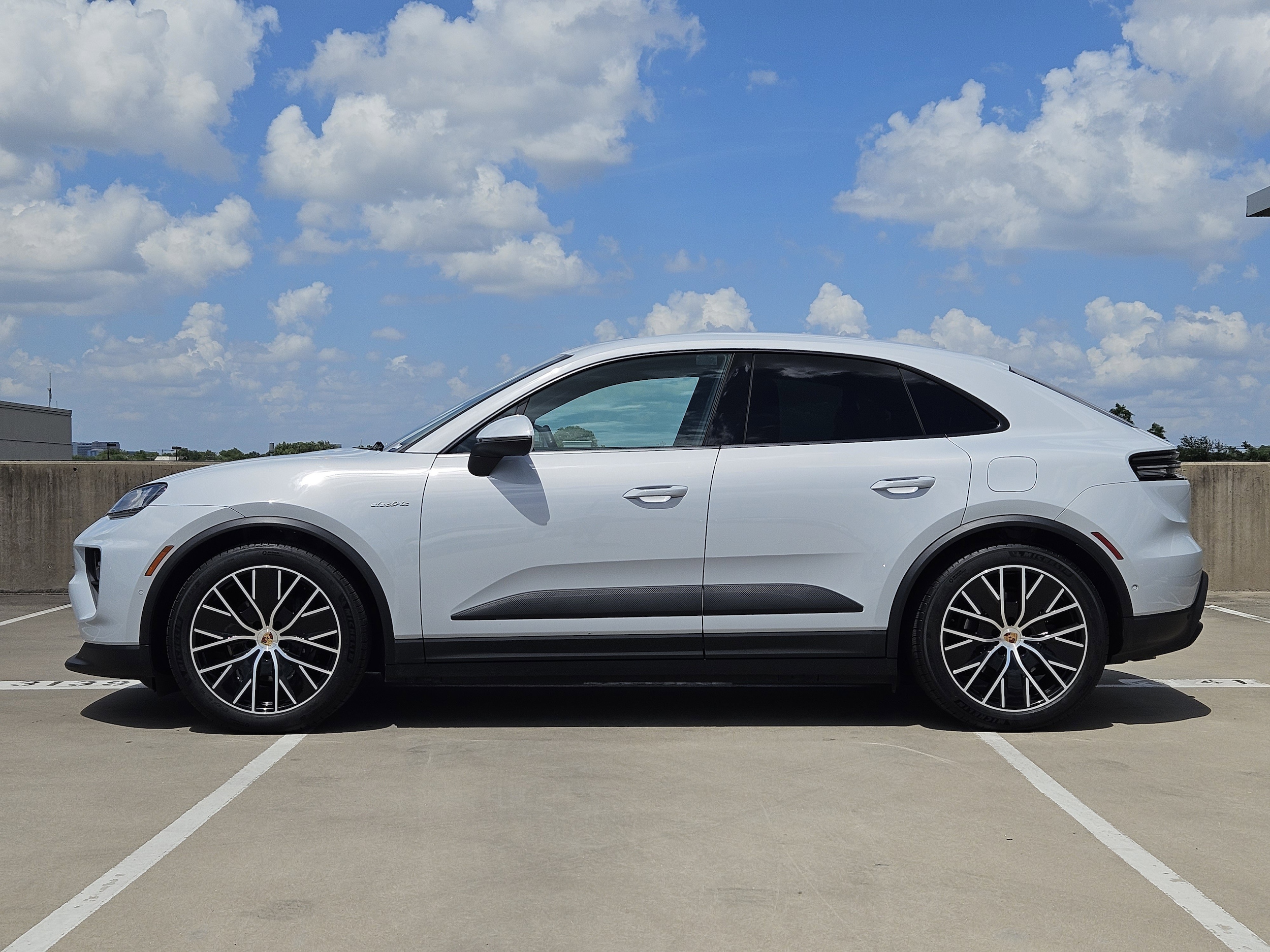 Certified 2024 Porsche Macan Base with VIN WP1AA2XA9RL003711 for sale in Dallas, TX