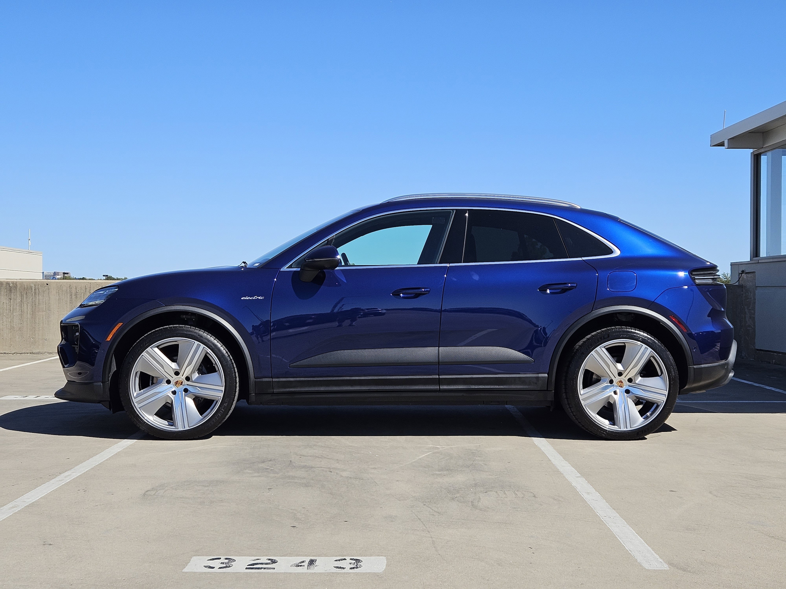Certified 2024 Porsche Macan Base with VIN WP1AA2XA7RL000273 for sale in Dallas, TX