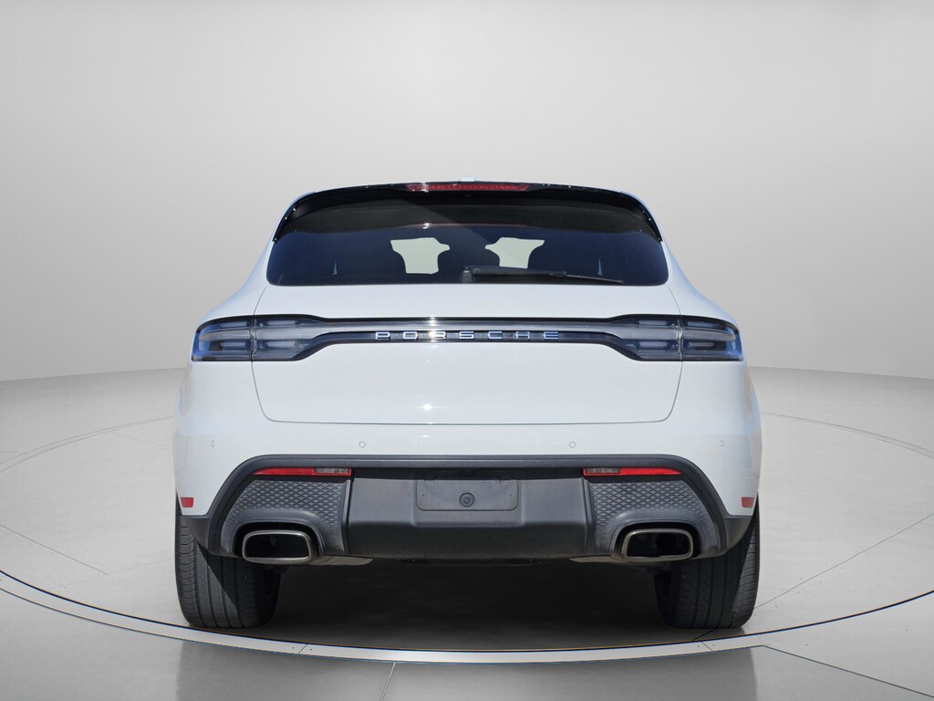 Certified 2023 Porsche Macan T 4D Sport Utility