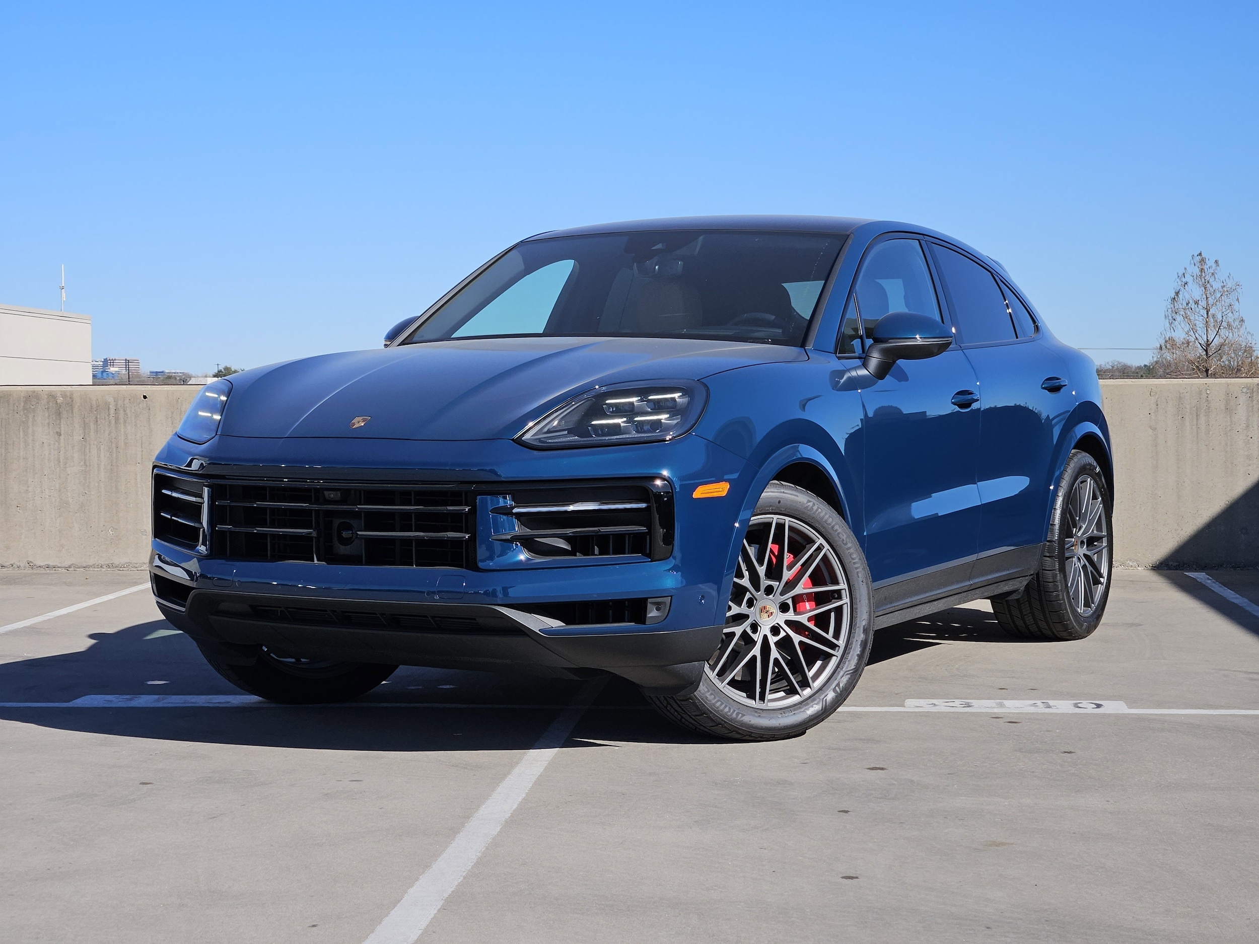 2025 Porsche Cayenne Coup S's photo