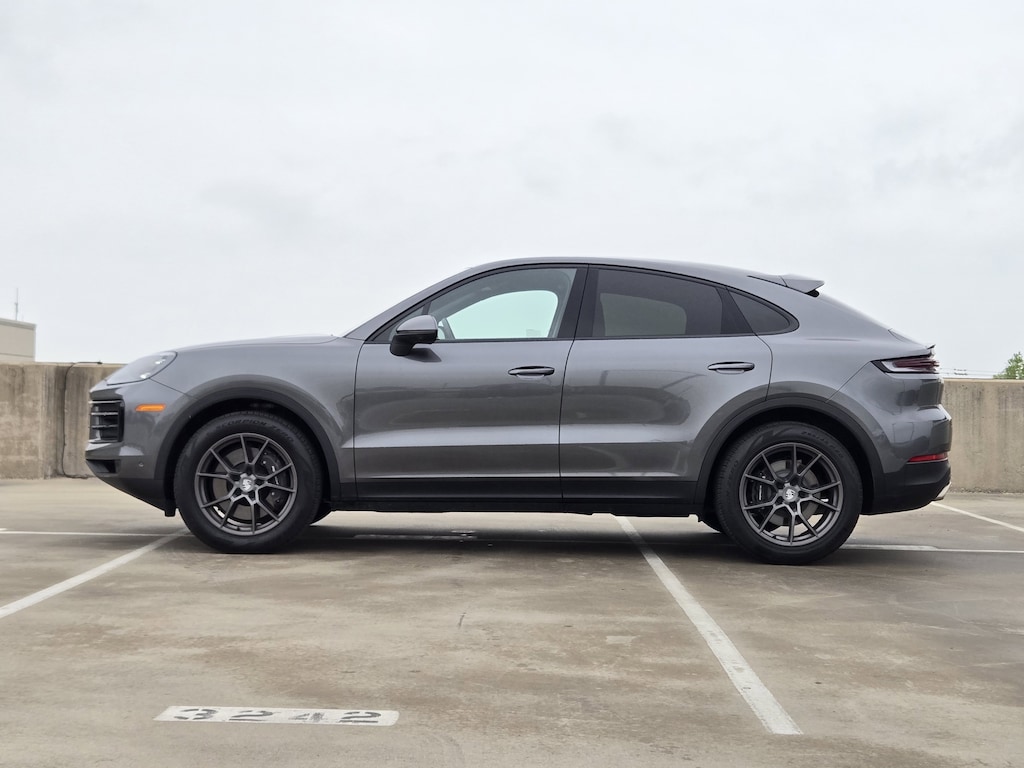 Certified 2025 Porsche Cayenne 4D Sport Utility