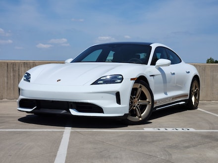 2025 Porsche Taycan 4dr Car