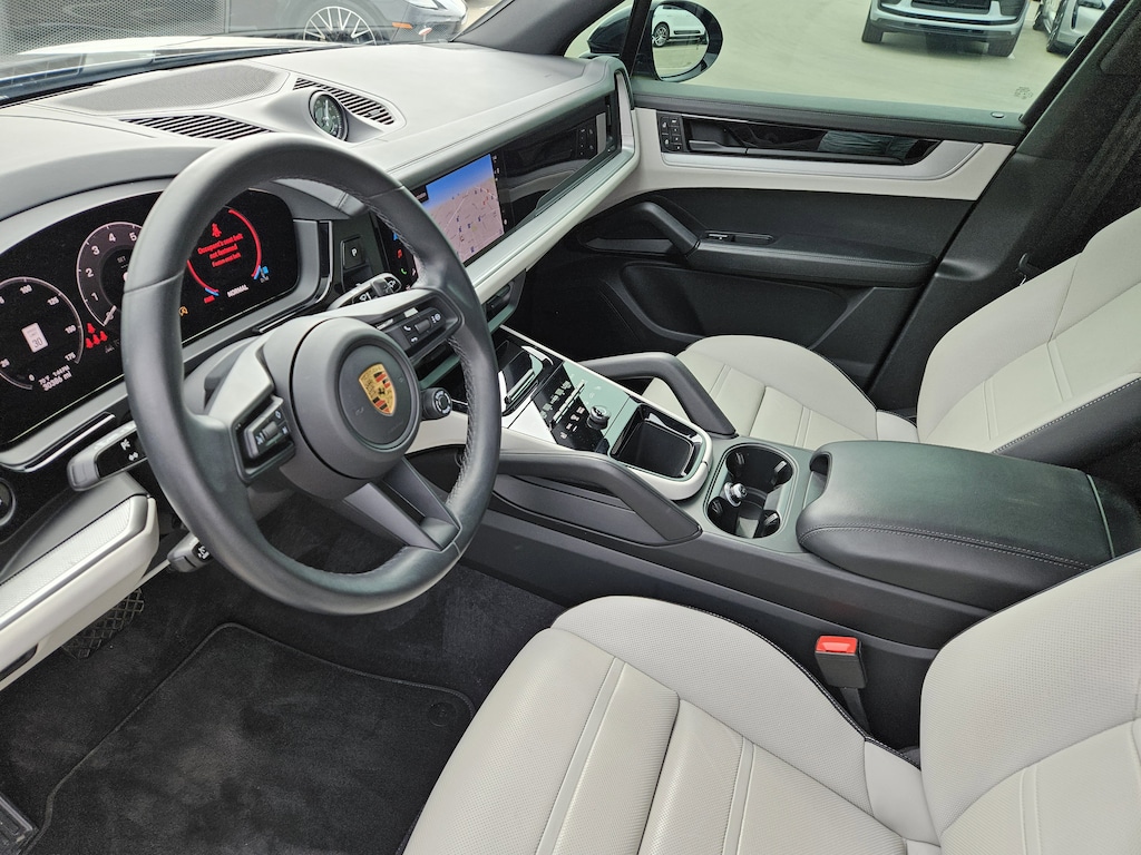 Certified 2024 Porsche Cayenne  4D Sport Utility