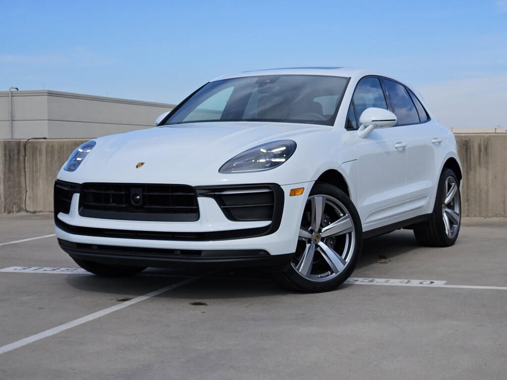 Certified 2025 Porsche Macan 4D Sport Utility
