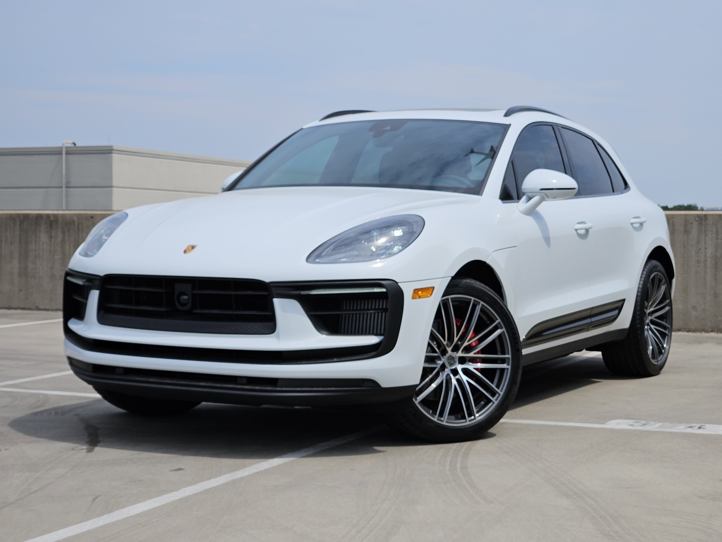 2025 Porsche Macan S